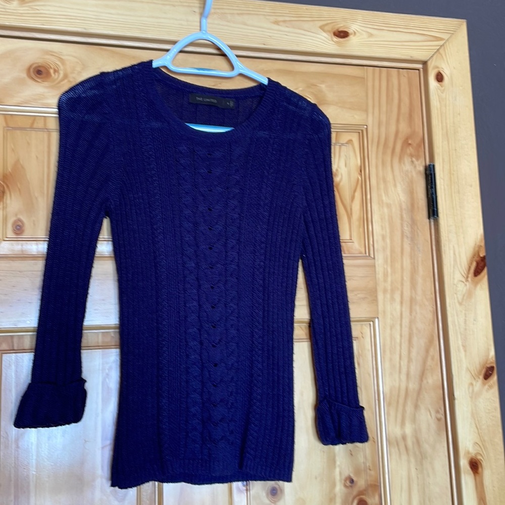 The Limited Sweater with 3/4 length cuffed sleeves, size small